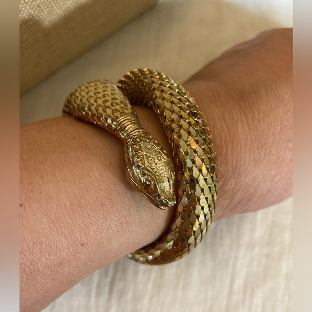 Whiting‎ & Davis Mesh Gold Tone Wrap Around Coil Snake Bracelet Vintage